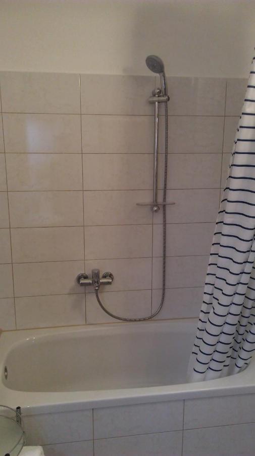 Mali Delfin Apartment Sveti Juraj Exterior photo